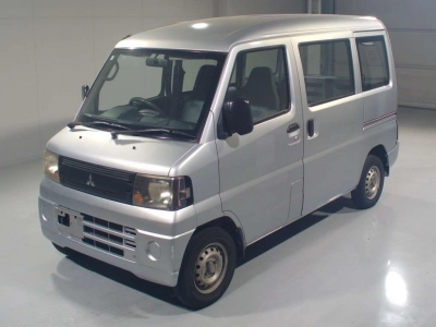 MITSUBISHI MINICAB