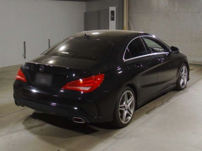 MERCEDES BENZ CLA