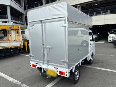 NISSAN CLIPPER TRUCK