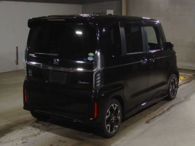 HONDA N BOX CUSTOM
