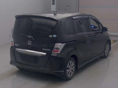 HONDA FREED HYBRID