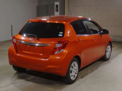 TOYOTA VITZ