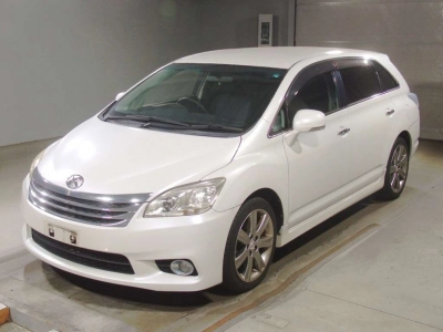 TOYOTA MARK X ZIO