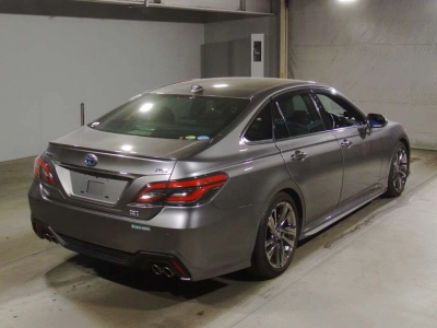 TOYOTA CROWN HYBRID