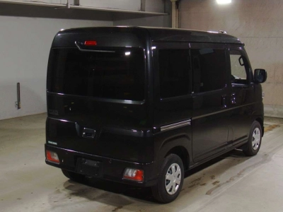 TOYOTA PIXIS VAN