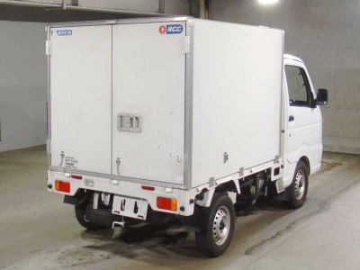 NISSAN NT100 CLIPPER