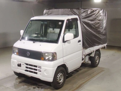 NISSAN CLIPPER TRUCK