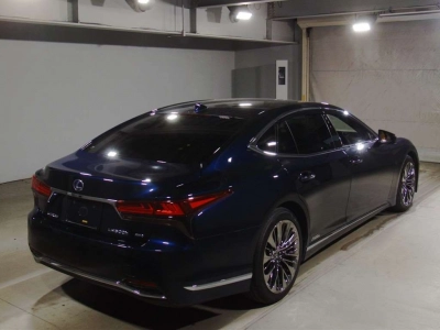 LEXUS LS