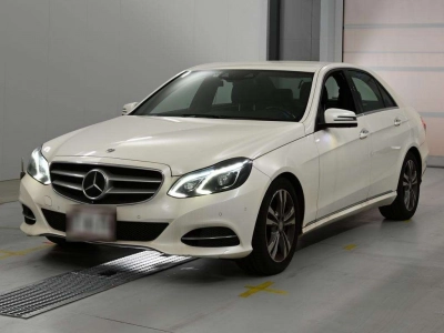 MERCEDES BENZ E CLASS