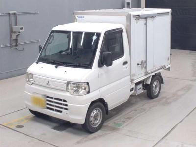 MITSUBISHI MINICAB TRUCK