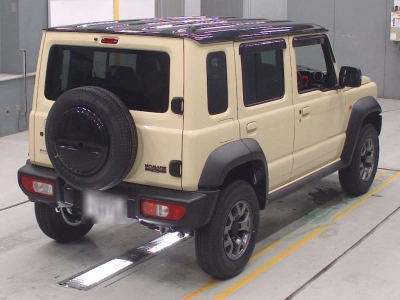 SUZUKI JIMNY NOMADE