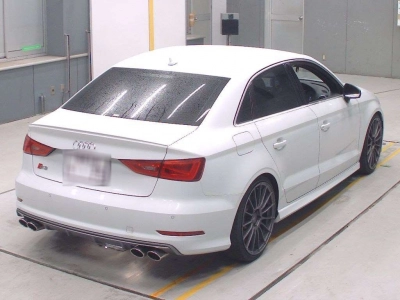 AUDI S3 SEDAN