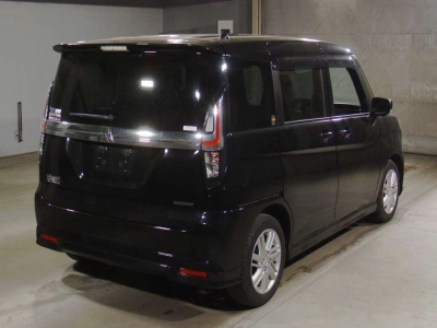 MITSUBISHI DELICA D:2