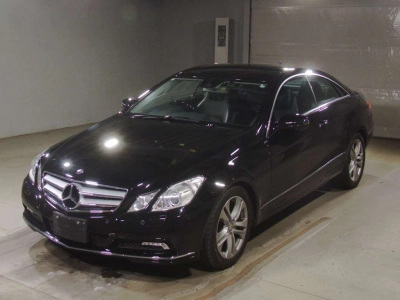 MERCEDES BENZ E CLASS