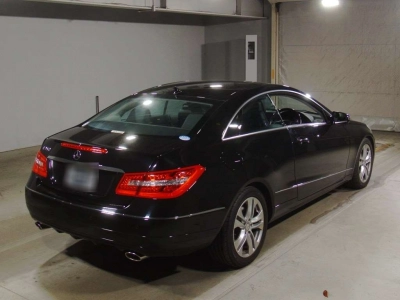 MERCEDES BENZ E CLASS
