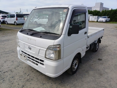 NISSAN NT100 CLIPPER
