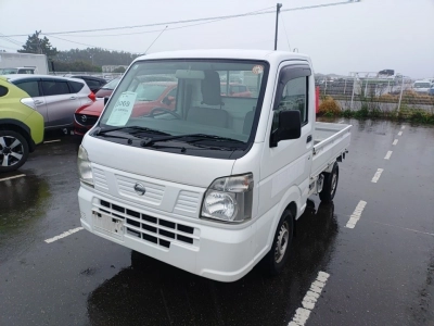 NISSAN NT100 CLIPPER