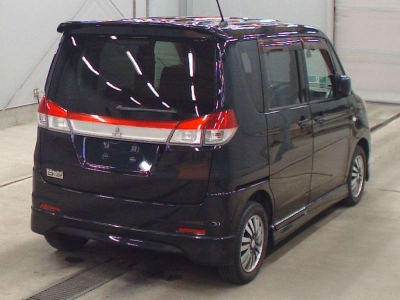 MITSUBISHI DELICA D:2