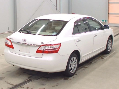 TOYOTA PREMIO