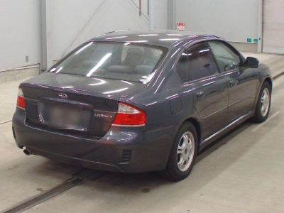 SUBARU LEGACY B4