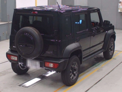 SUZUKI JIMNY NOMADE