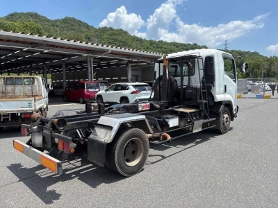 ISUZU FORWARD