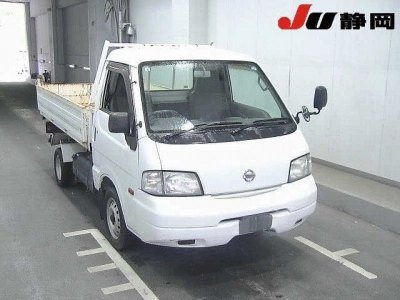 NISSAN VANETTE TRUCK