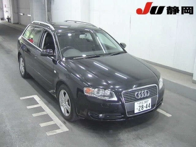 AUDI A4 AVANTE