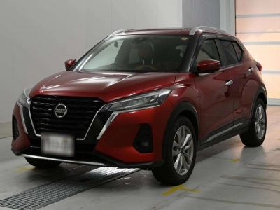 NISSAN KICKS