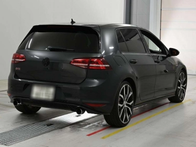 VOLKSWAGEN GOLF  GTI