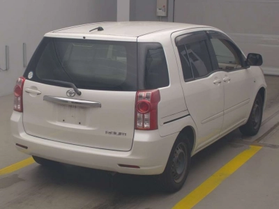 TOYOTA RAUM