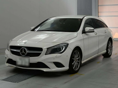 MERCEDES BENZ CLA SHOOTING BRAKE