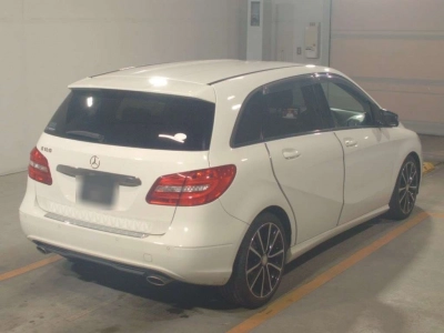 MERCEDES BENZ B CLASS