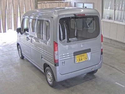 HONDA N-VAN