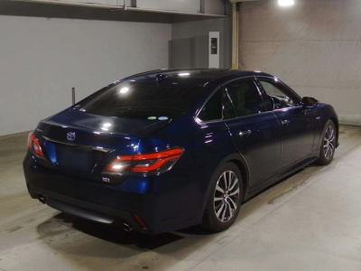 TOYOTA CROWN HYBRID