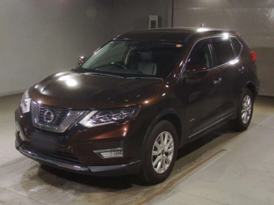 NISSAN X-TRAIL