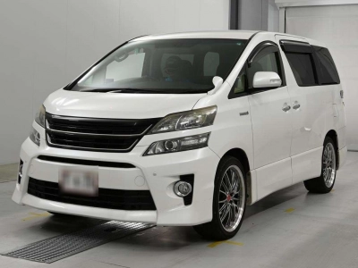 TOYOTA VELLFIRE HYBRID
