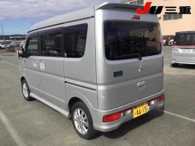 MITSUBISHI TOWN BOX