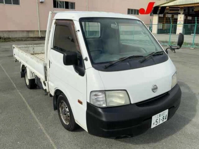 NISSAN VANETTE TRUCK