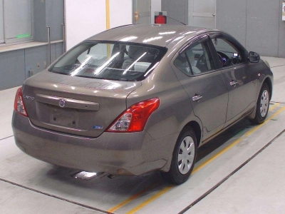 NISSAN TIIDA LATIO
