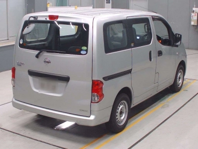 NISSAN NV200 VANETTE VAN