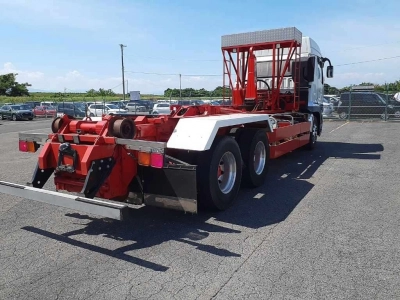 MITSUBISHI FUSO SUPER GREAT
