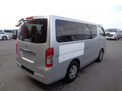 NISSAN NV350 CARAVAN WAGON