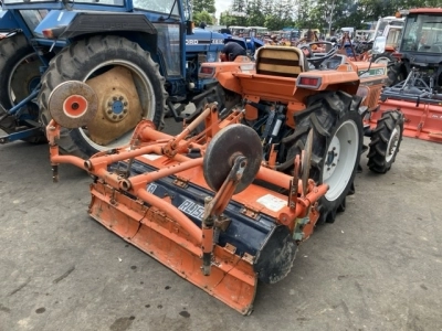 KUBOTA KUBOTA