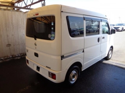 NISSAN NV100 CLIPPER