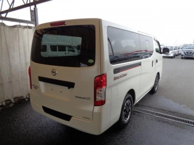 NISSAN NV350 CARAVAN