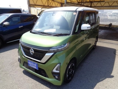 NISSAN ROOX