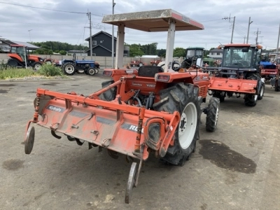 KUBOTA KUBOTA