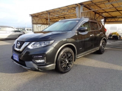 NISSAN X-TRAIL