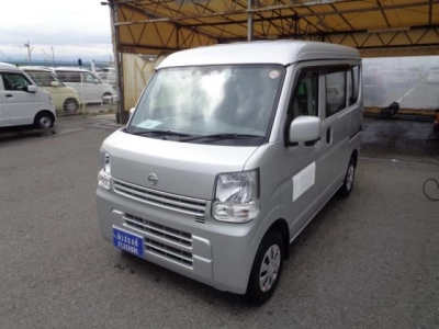NISSAN NV100 CLIPPER